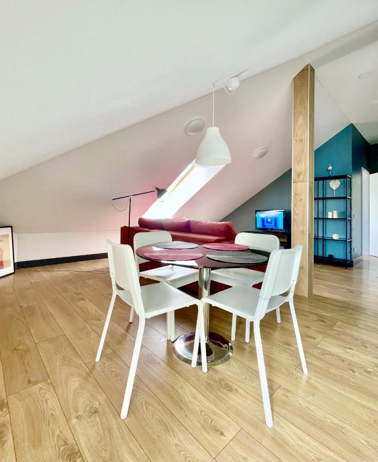 Sky Apartments Kaunas Ngoại thất bức ảnh