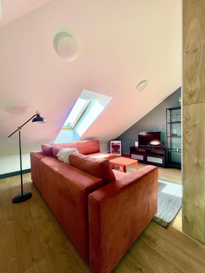 Sky Apartments Kaunas Ngoại thất bức ảnh