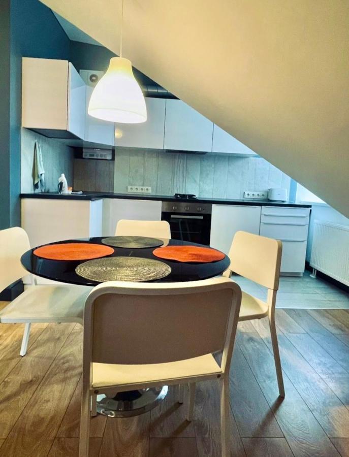 Sky Apartments Kaunas Ngoại thất bức ảnh