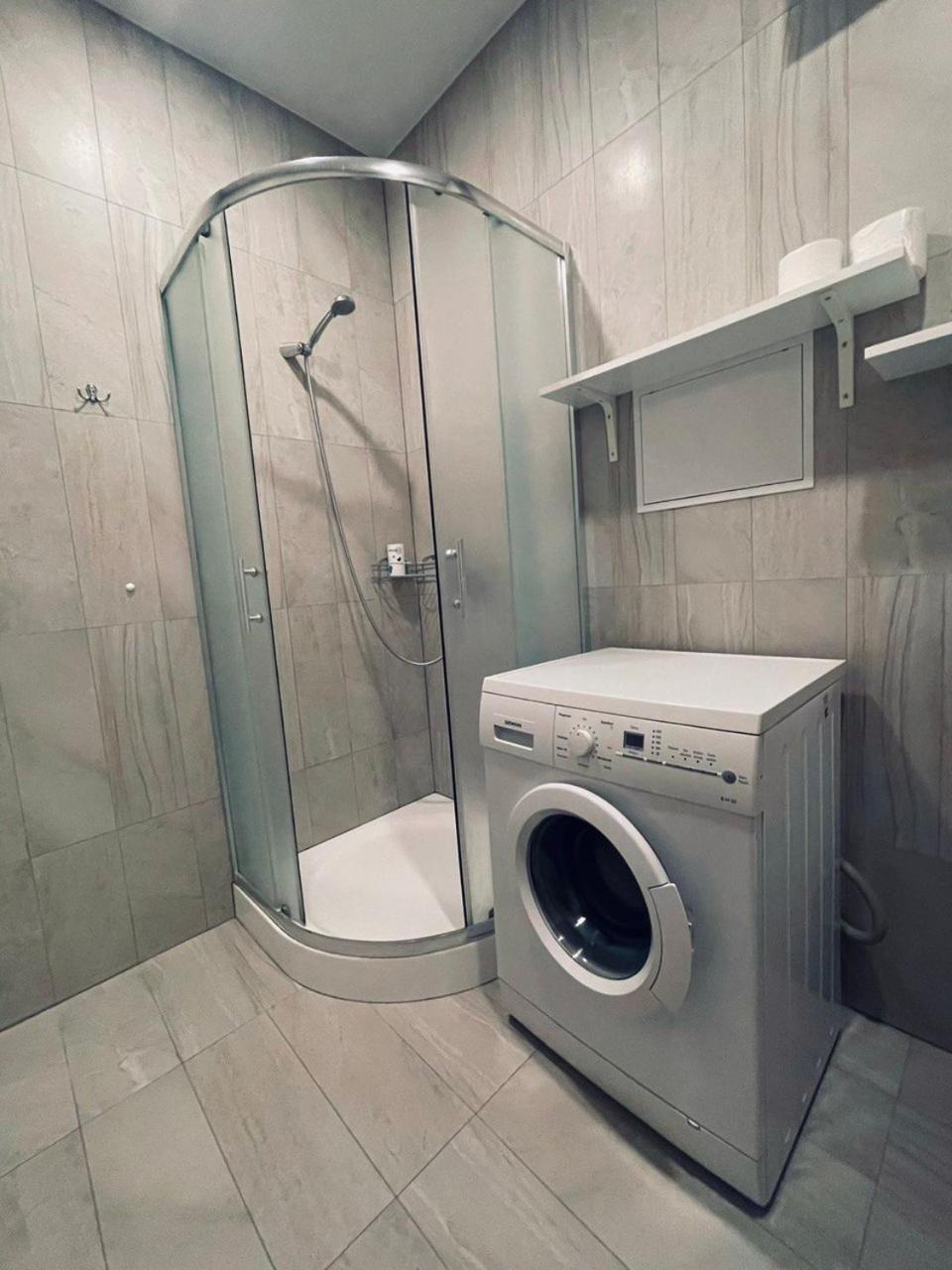 Sky Apartments Kaunas Ngoại thất bức ảnh