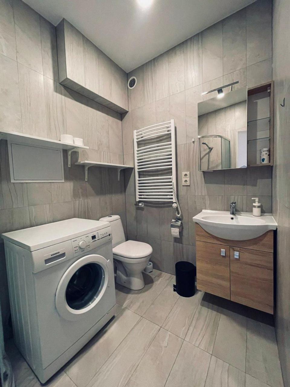 Sky Apartments Kaunas Ngoại thất bức ảnh